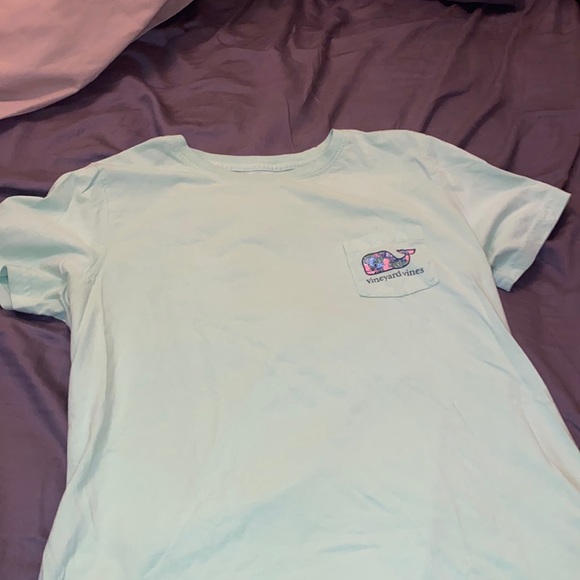 Vineyard Vines Green short sleeve pocket shirt with octopus 🐙 whales 🐳 - Picture 3 of 5